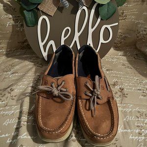 Nice Youth Sperry’s Shoes Like New Size 7